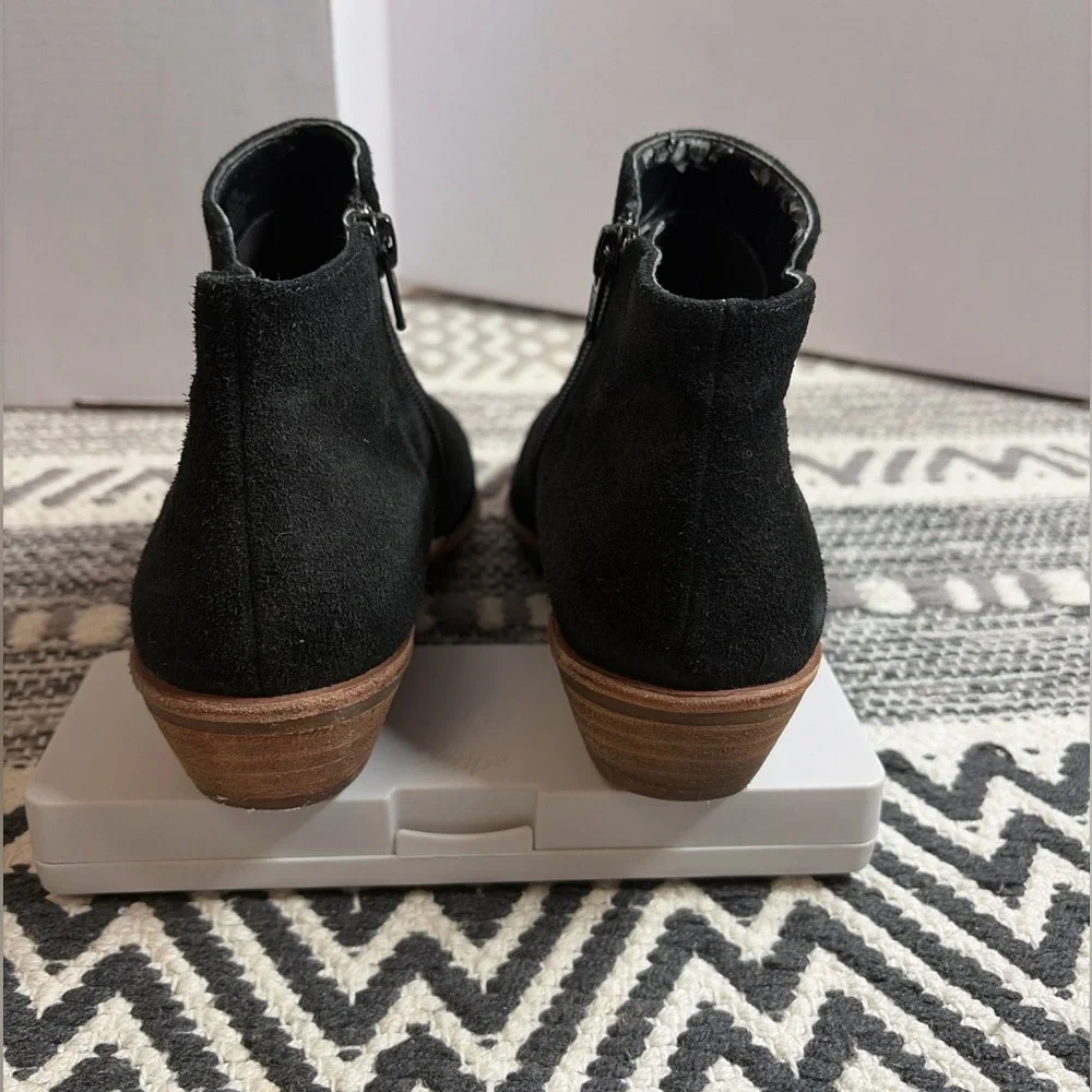 Gianni Bini Black Suede Ankle Booties Women’s 6.5 Side Zip Low Heel - Picture 3 of 9
